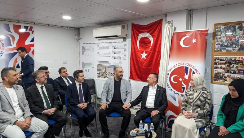 Vice President of Türkiye Fuat Oktay visits West London Turkish Volunteers